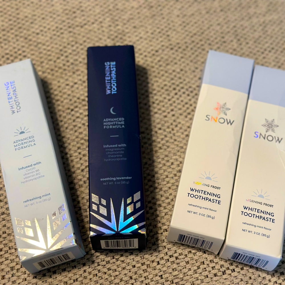 Snow whitening Toothpaste